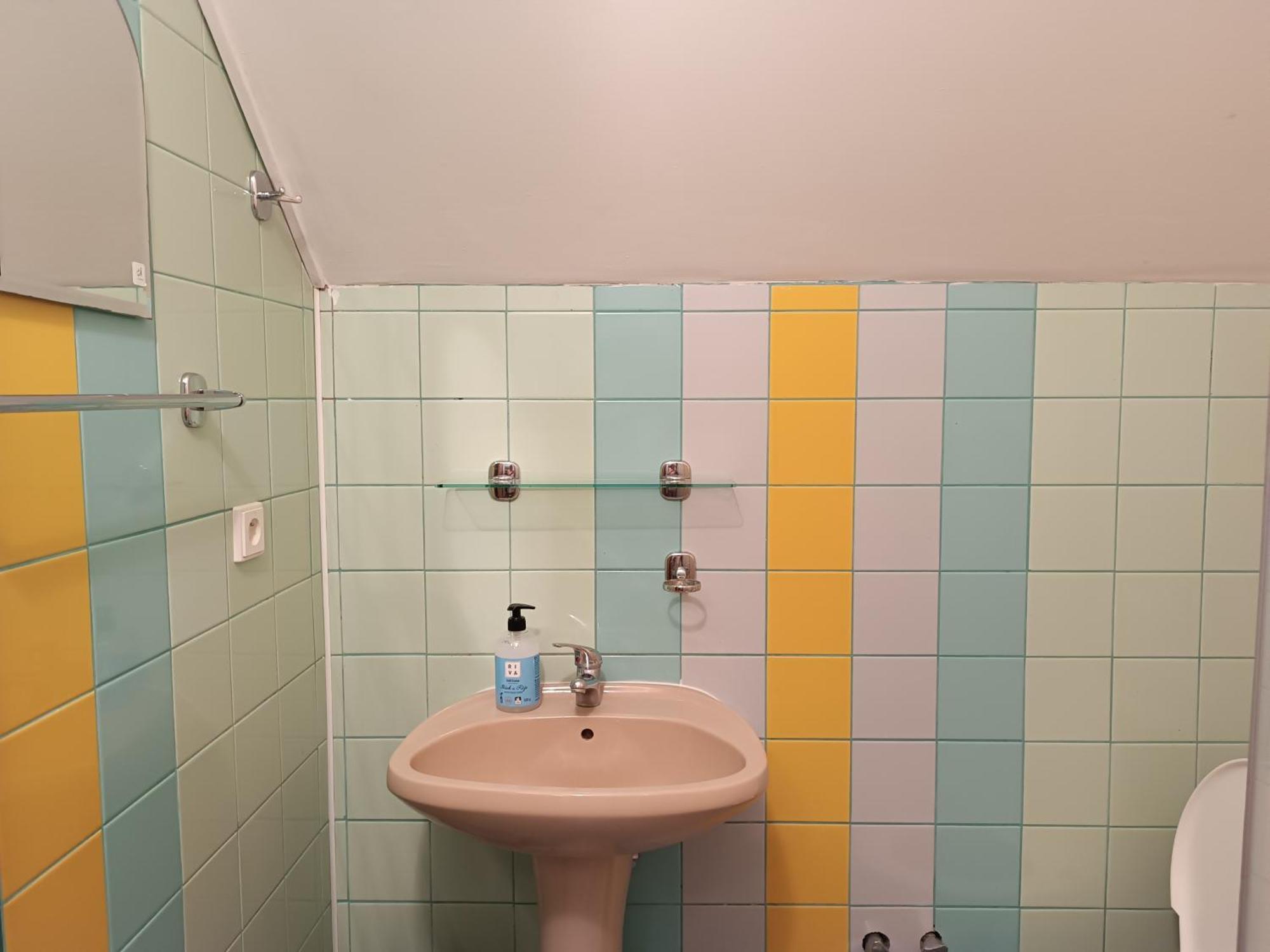 Hotel Ardilla à Lhota  Extérieur photo